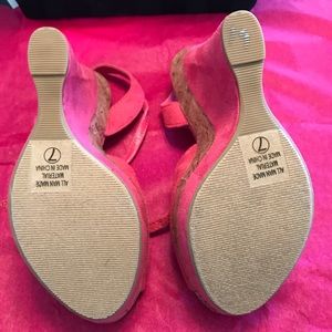 Hot pink wedges