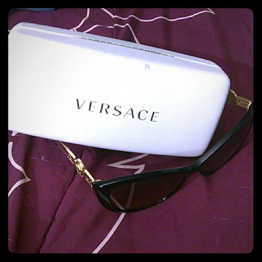 Versace women cat eye sunglasses