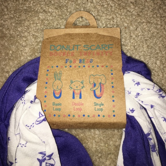  new double infinity donut scarf for kids shark - Picture 3 of 4