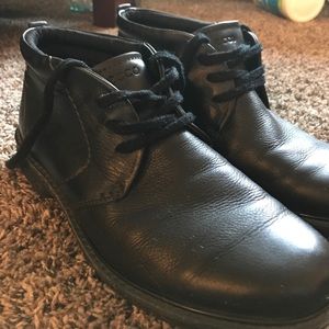 Ecco men's dress shoes black size 10 great cond.