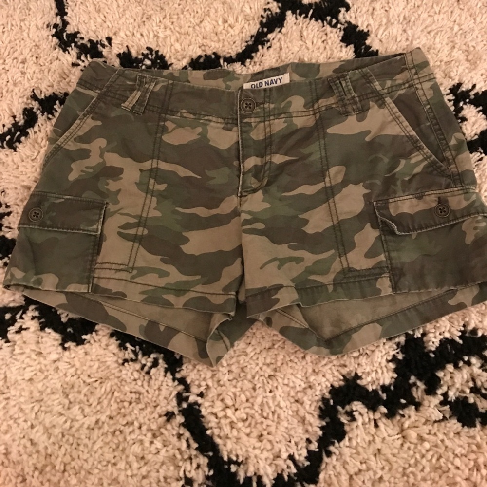 camo shorts