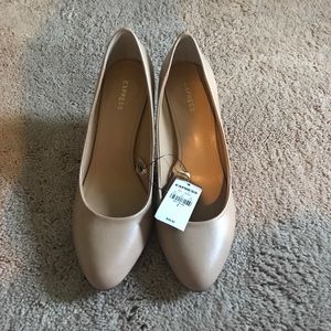 Brand New Express Pumps