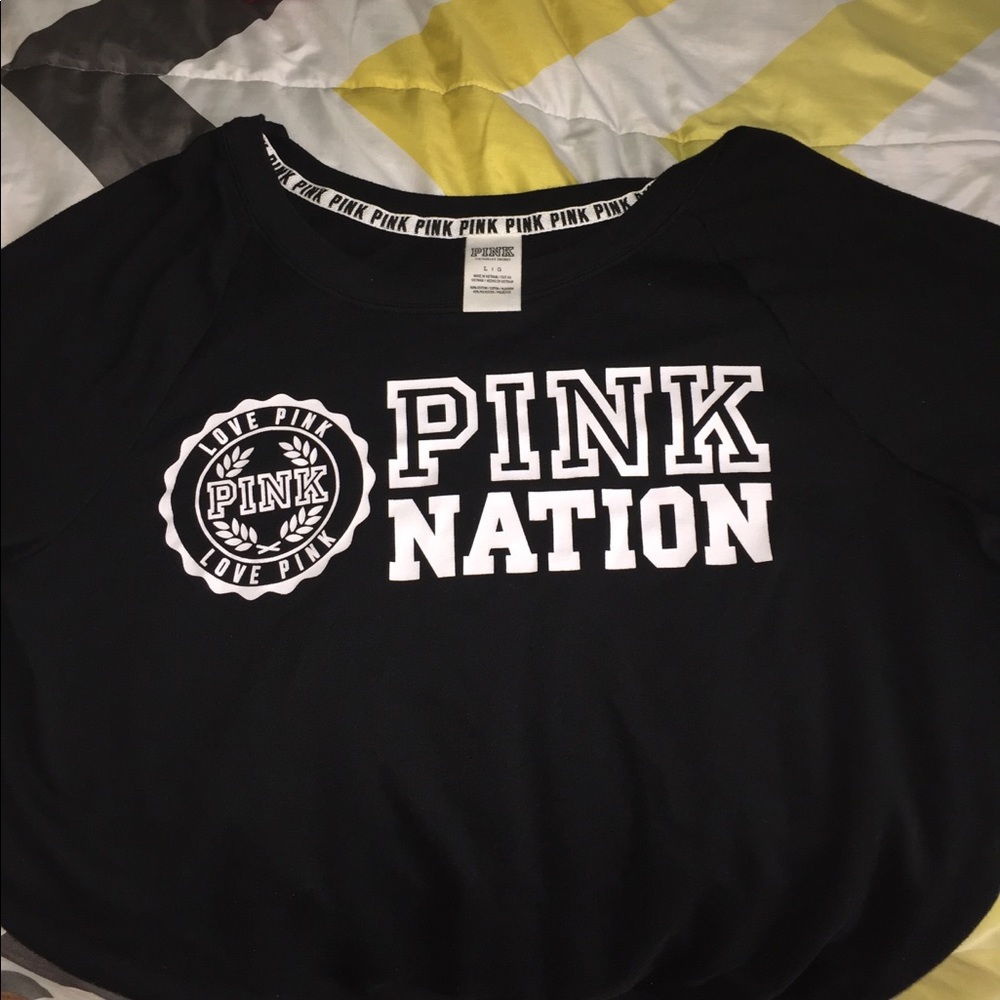 VS Pink Nation Crew Pullover