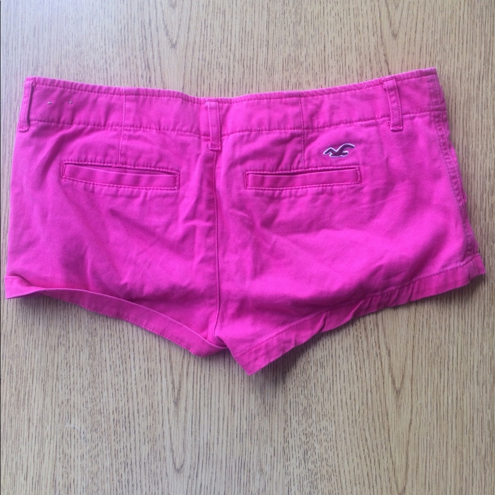 Hollister pink shorts