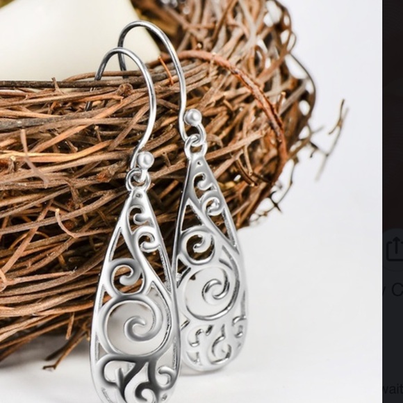 New silver earrings teardrops - Picture 2 of 3