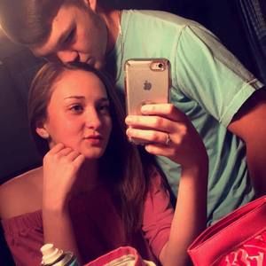 Meet your Posher, Madison