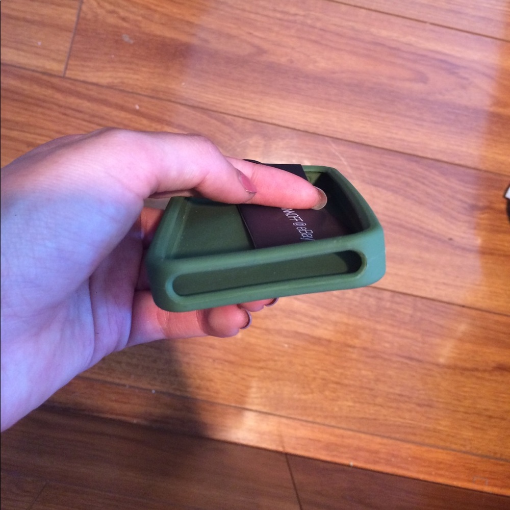 iPhone 4 Case - Picture 6 of 8