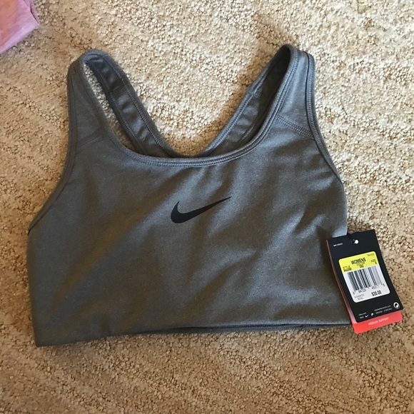 Nike Other - S NWT NIKE SPORTS BRA