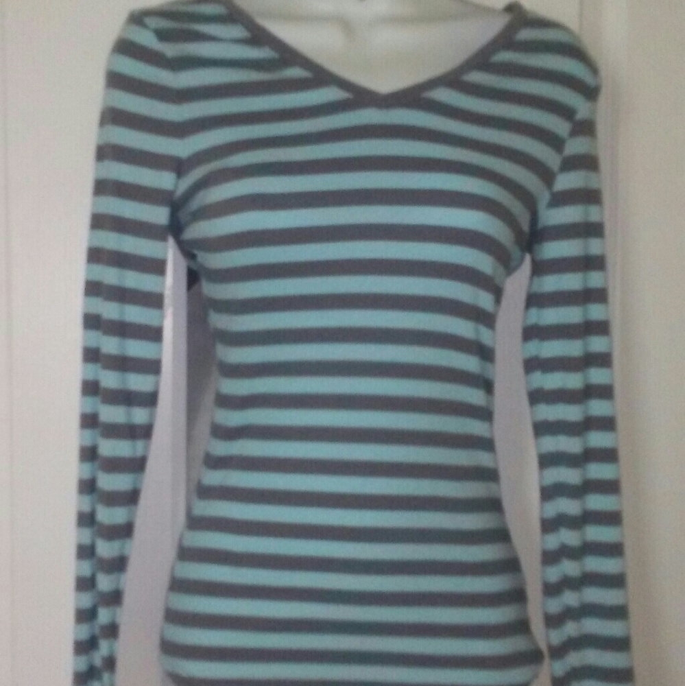 Blue and gray long-sleeve shirt