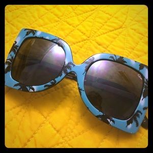 Quay palm vacation sunnies