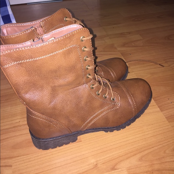 Bamboo Brown Combat Boots - Picture 2 of 4