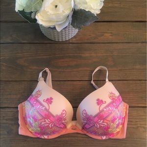 FABULOUS•VICTORIAS SECRET Bra 34DD