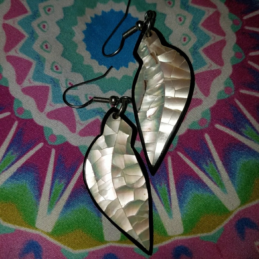 Petal shaped shell earrings