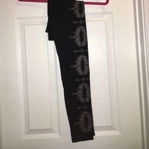 Victoria's Secret Tribal Print Leggings