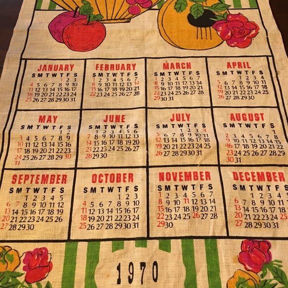 Vintage Calendar Tea Towel Plastic Bag Holders - Picture 7 of 8