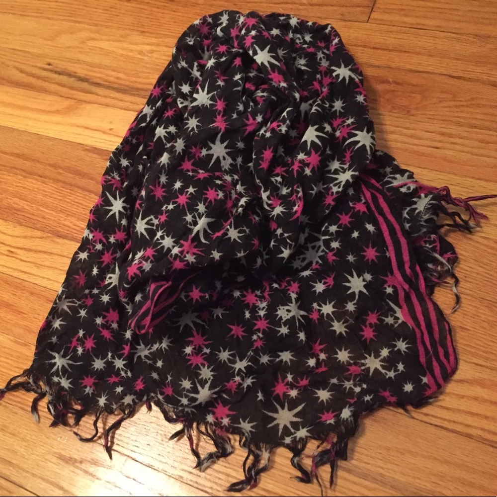 Black, gray, and pink scarf