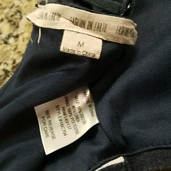 Crop top by Fashion on Earth - Picture 5 of 5