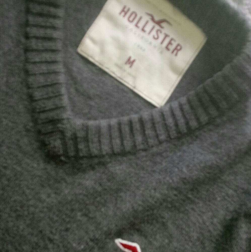 Gray Hollister Sweater
