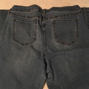Old Navy size 16 super skinny jeans