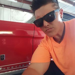 Meet your Posher, Halle