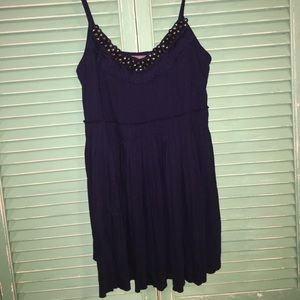 Super cute top with beading