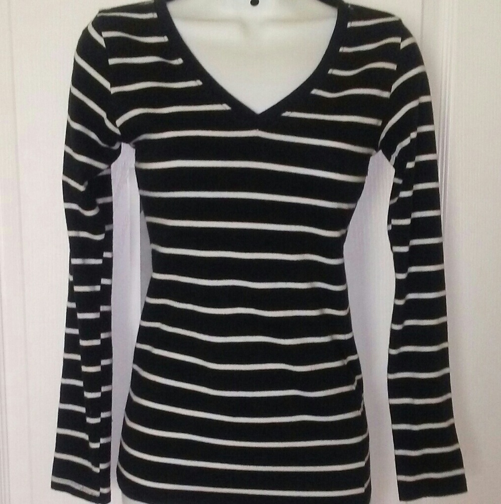 Striped long-sleeve shirt