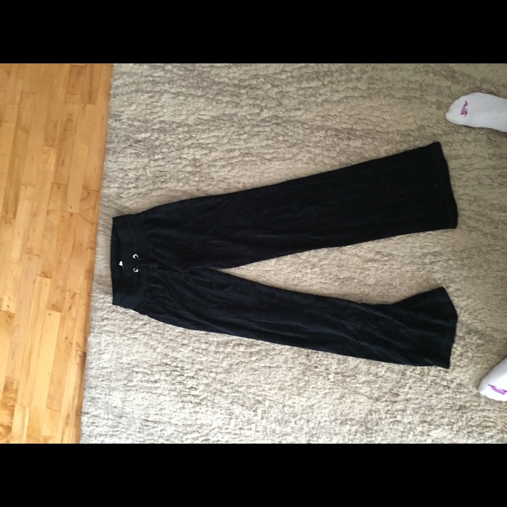 Velvet black sweat pants - size medium
