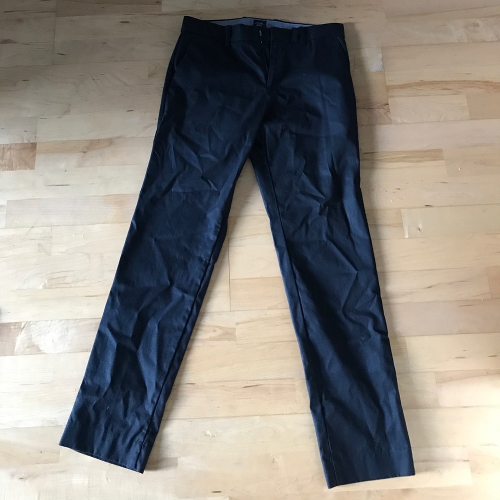 31x32 Gap Black Slim Fit Tailored Gap Khakis