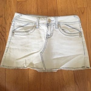 White Hydraulic jean skirt