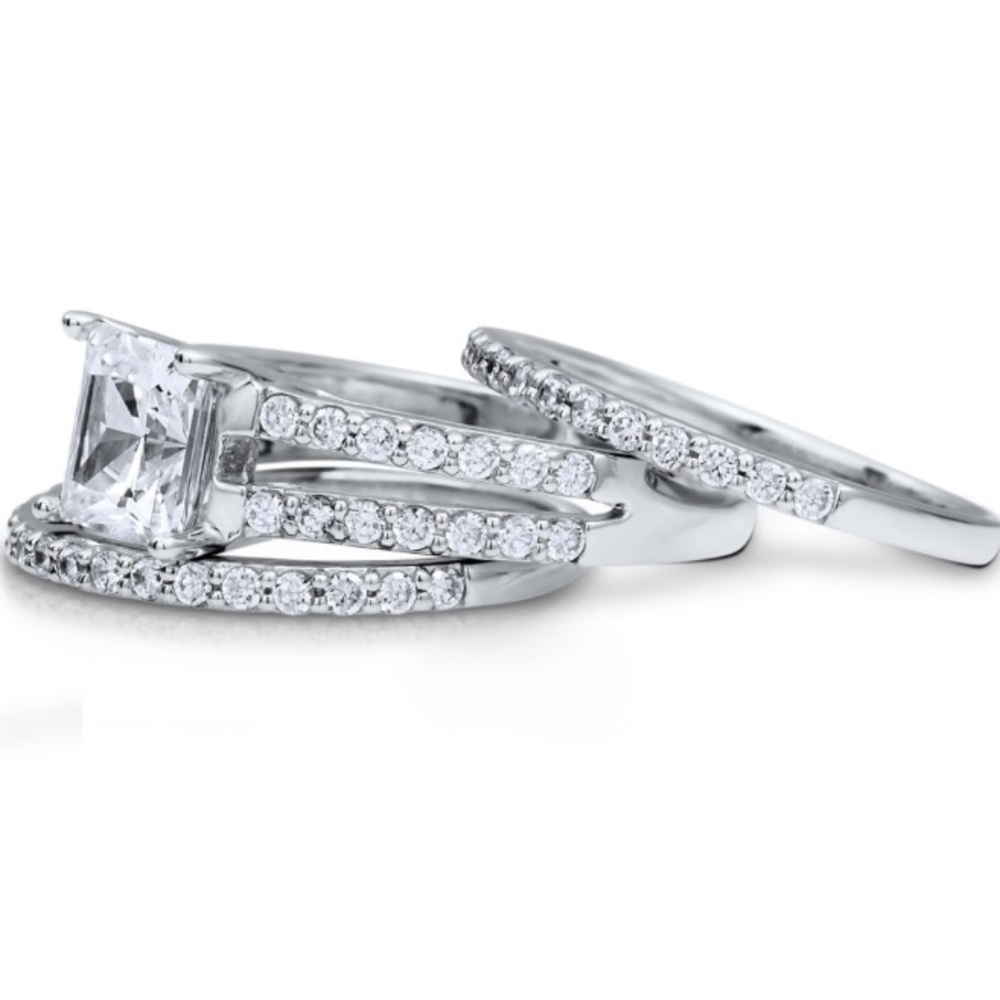 STERLING SILVER PRINCESS CZ SOLITAIRE RING SET - Picture 6 of 6