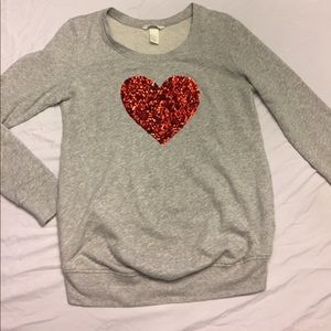 LIKE NEW ❤MATERNITY sweatshirt with heart ❤️
