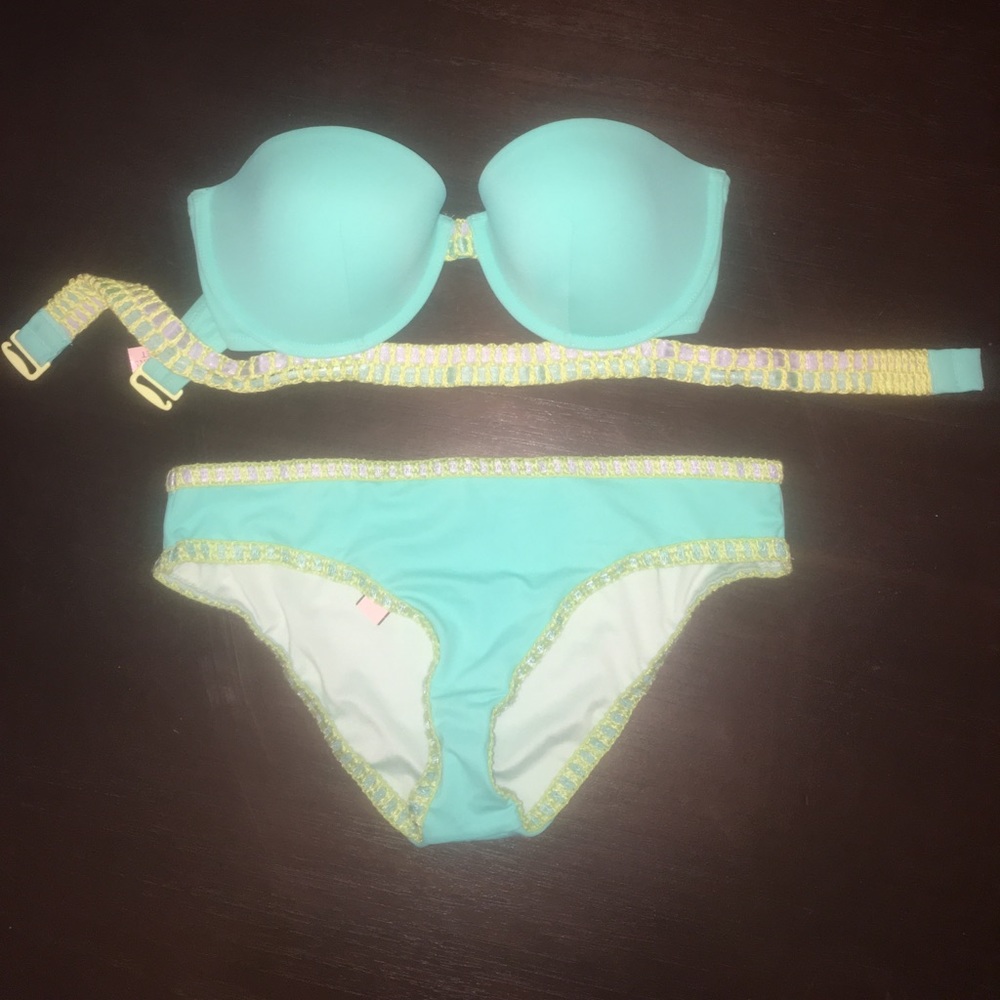 New Victoria's Secret bikini