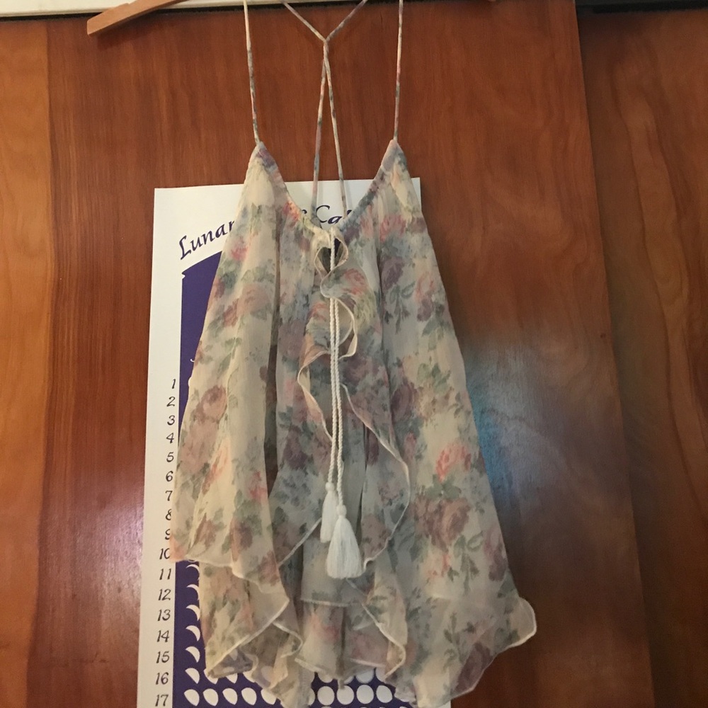 Abercrombie top