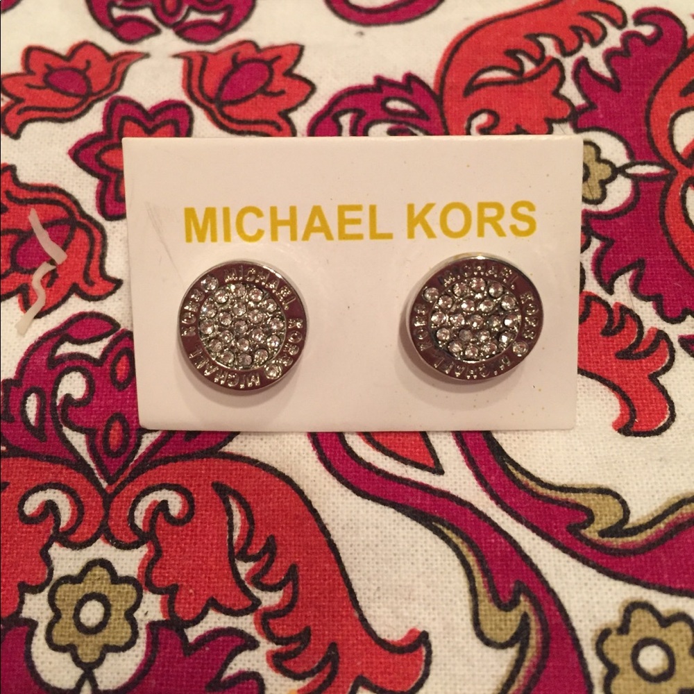 Michael Kors circle diamond studs