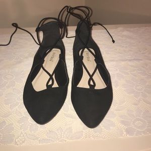 Black ballet style flats