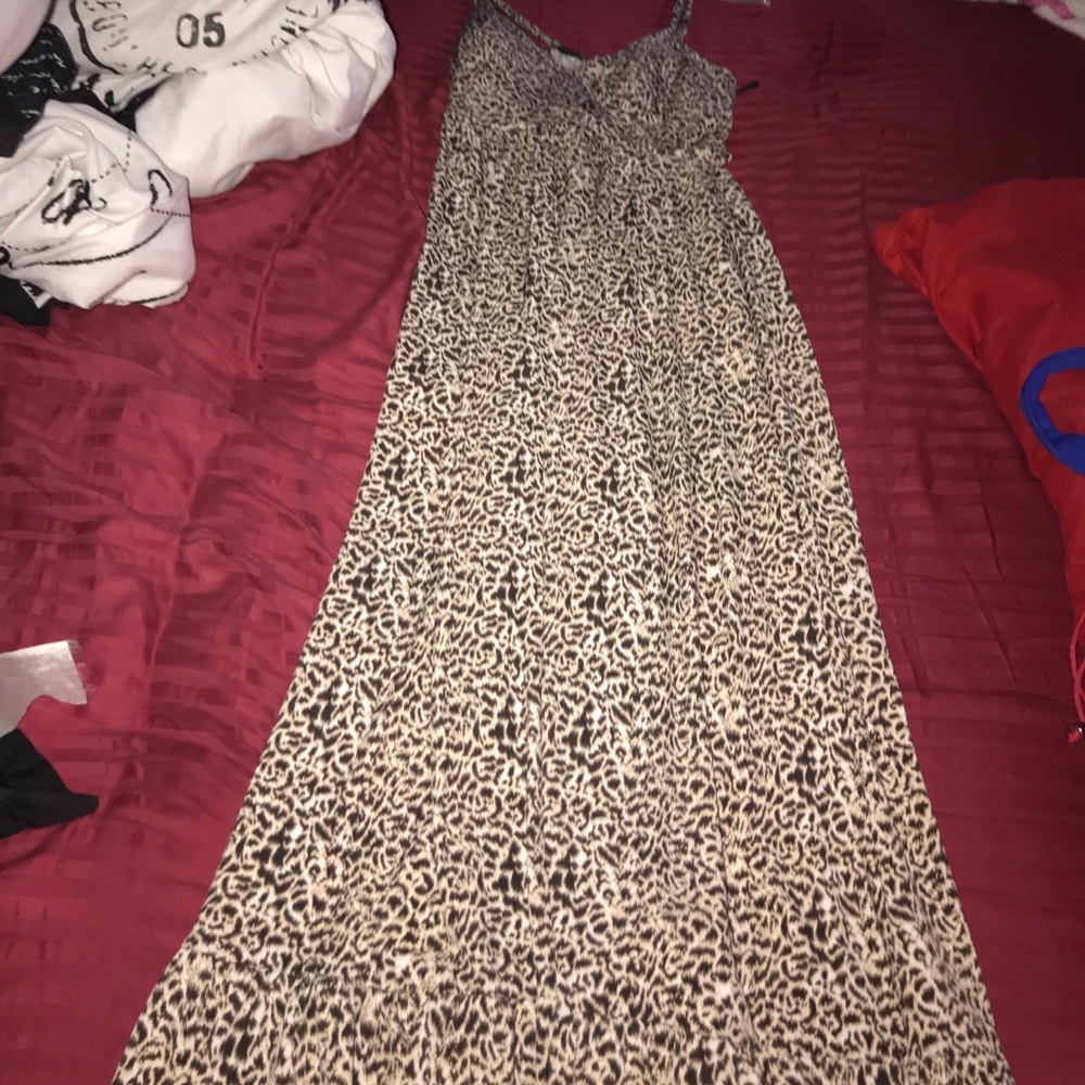 Maxi long cheetah dress !