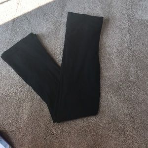 Mossimo black yoga pants!