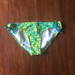 Roxy bikini bottoms -size small- blue and green