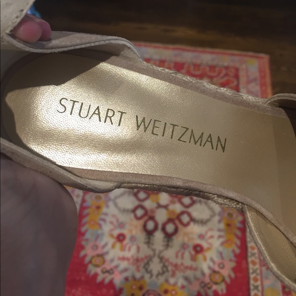Stuart Weitzman Sohojute Mojave Suede Wedge - Picture 4 of 6