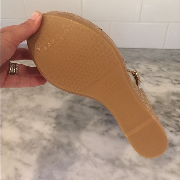 Stuart Weitzman Sohojute Mojave Suede Wedge - Picture 5 of 6