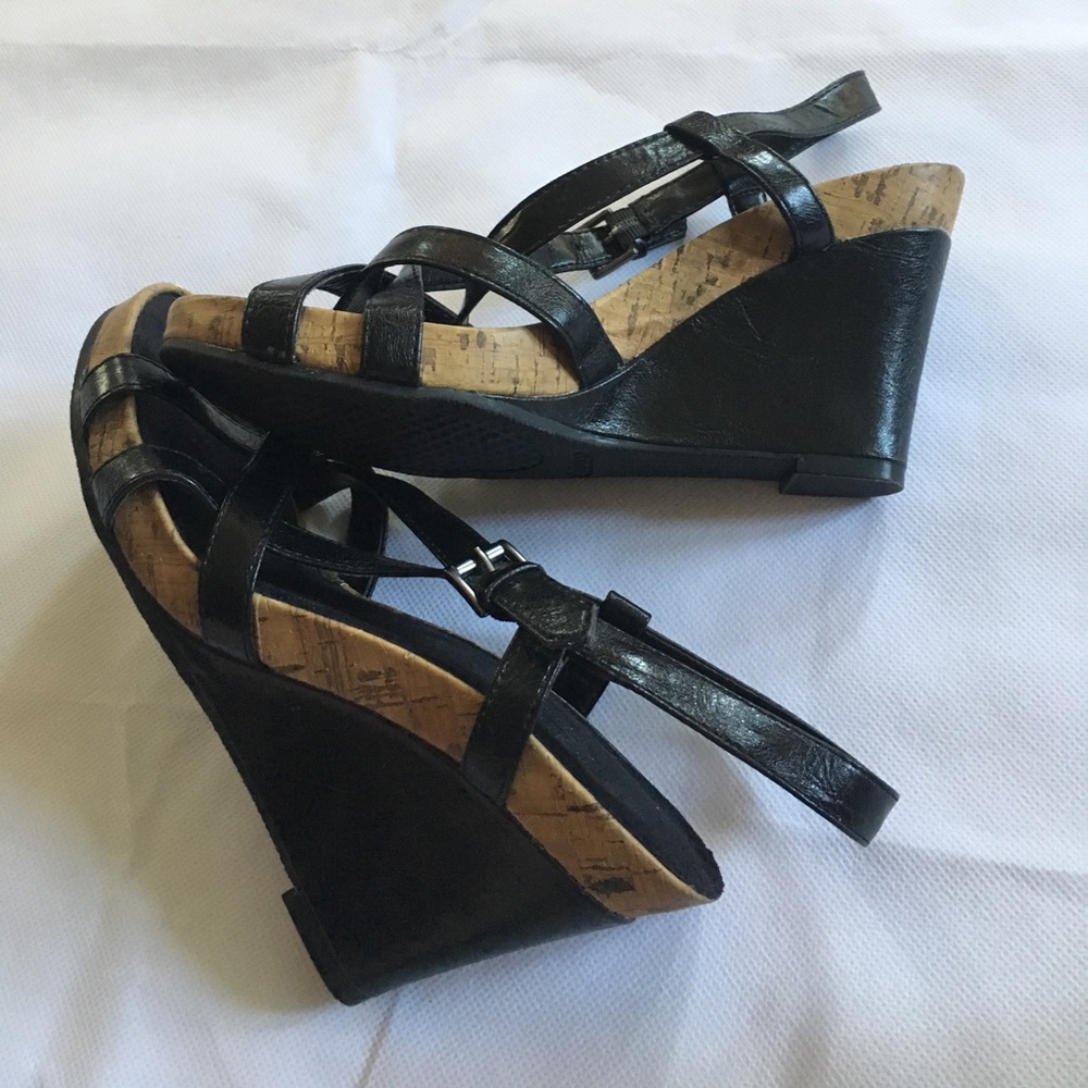 Aerology Wedges~ Black & Fabulous~ Size 7 1/2 💋💋 - Picture 7 of 8