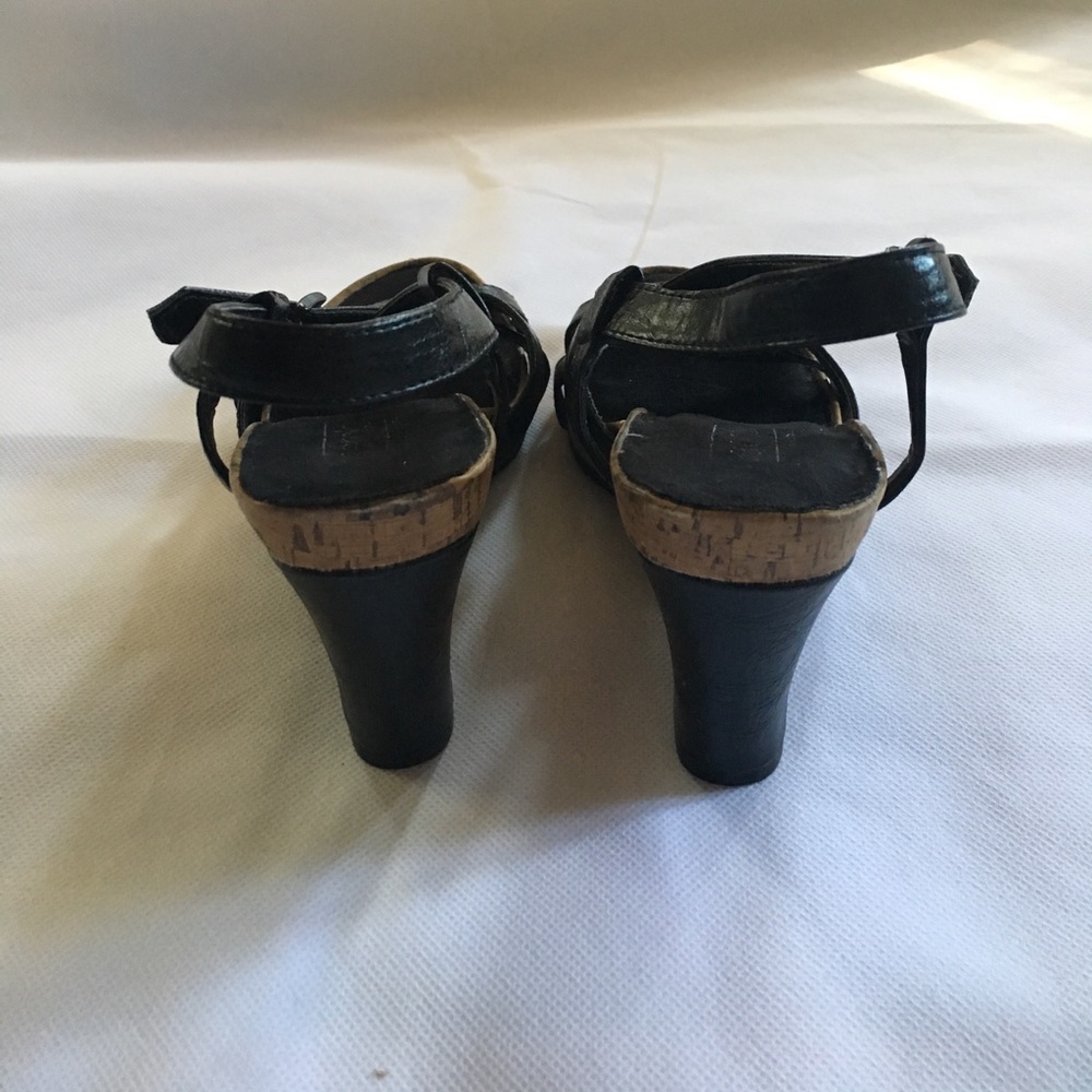 Aerology Wedges~ Black & Fabulous~ Size 7 1/2 💋💋 - Picture 8 of 8