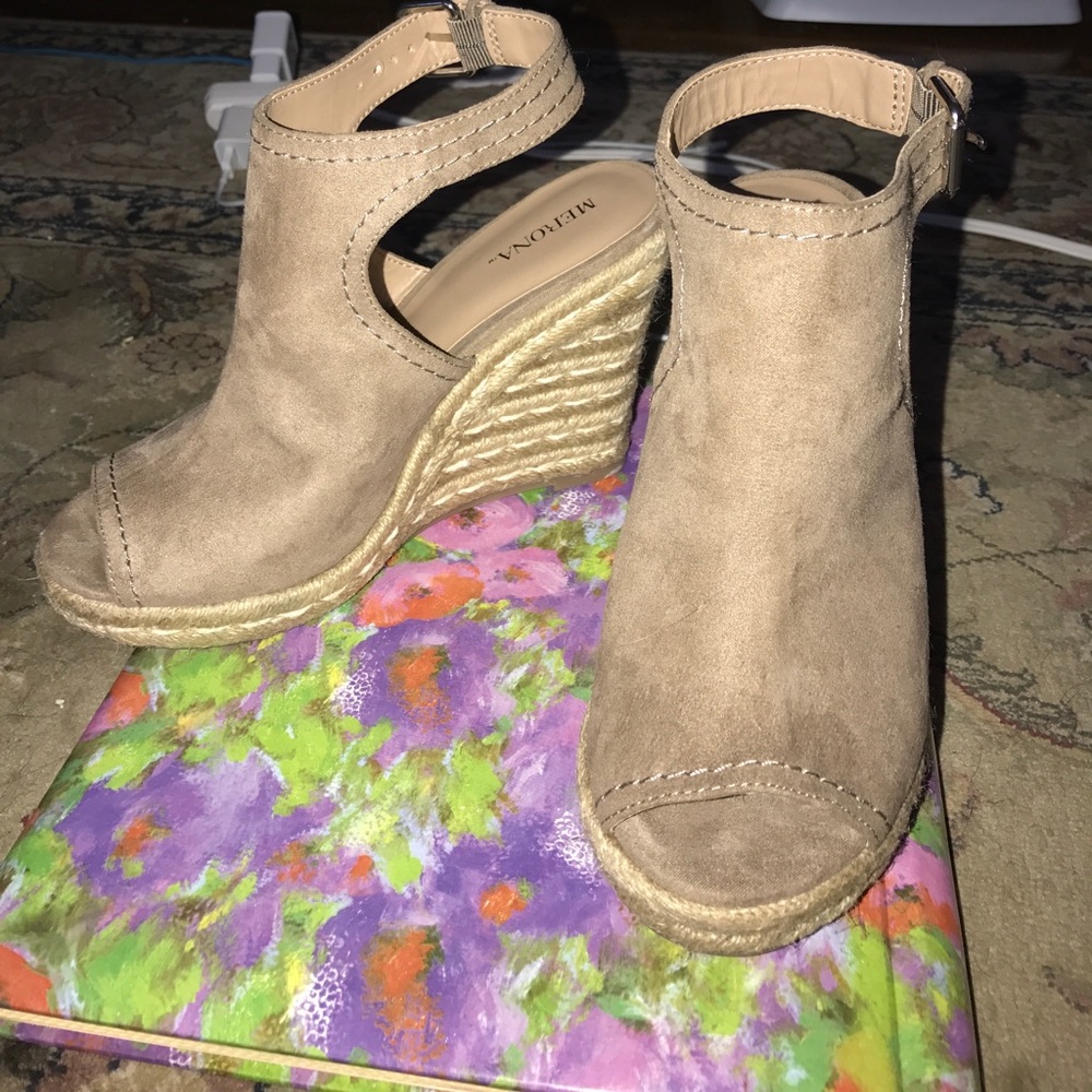 Espadrille wedges