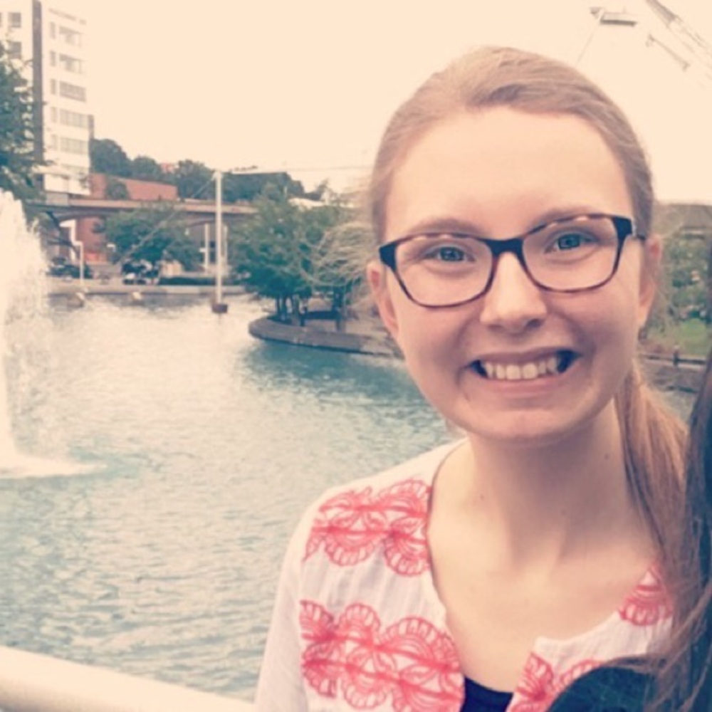 Meet your Posher, Miriam