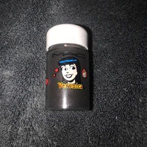 Mac Archie's Girl collection pigment