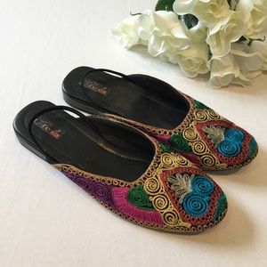 NWOT Indian embroidered slip on shoes 7.5/8