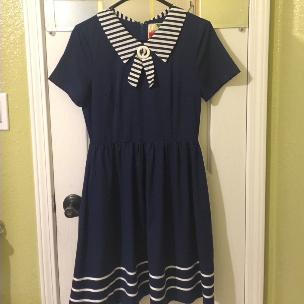 MODCLOTH DRESS