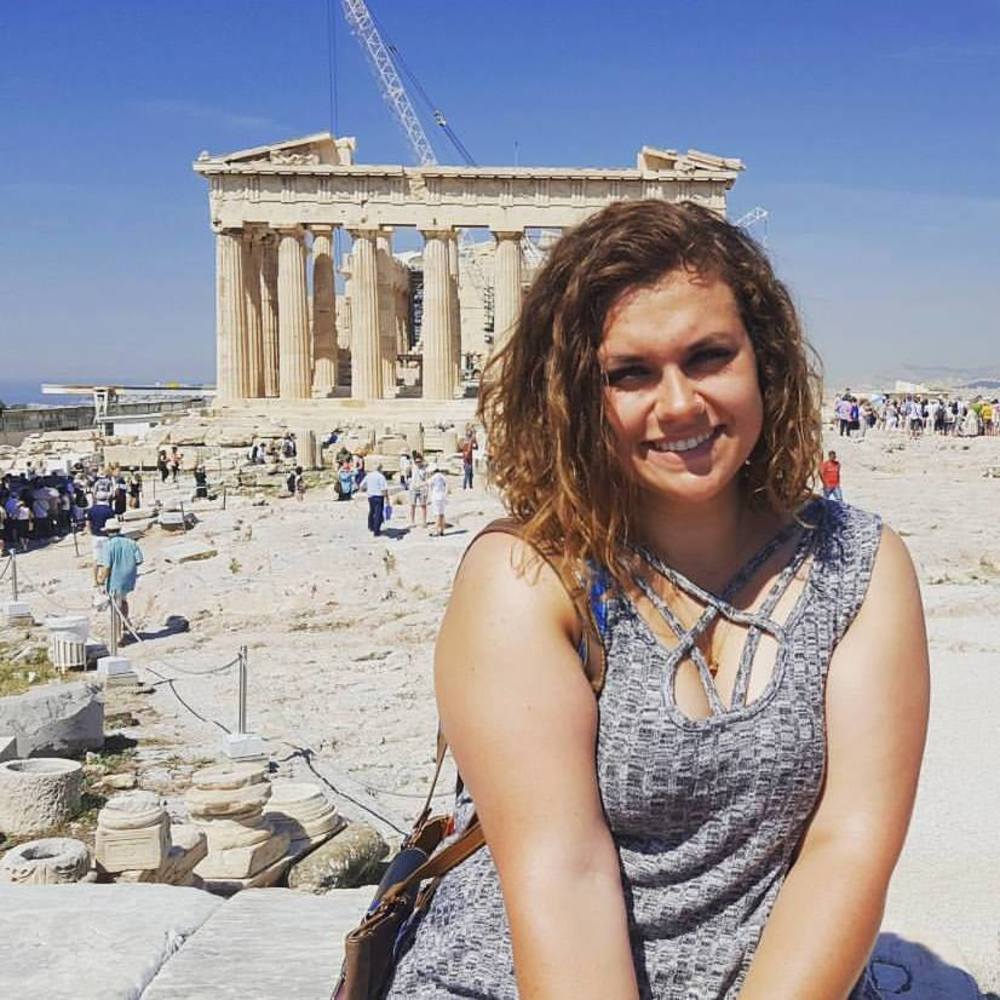 Meet your Posher, Manda