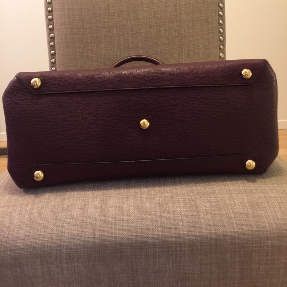 Burberry Med. Banner House Check and Leather Tote - Picture 3 of 7