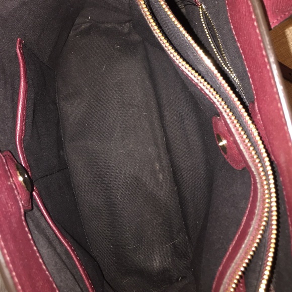 Burberry Med. Banner House Check and Leather Tote - Picture 4 of 7